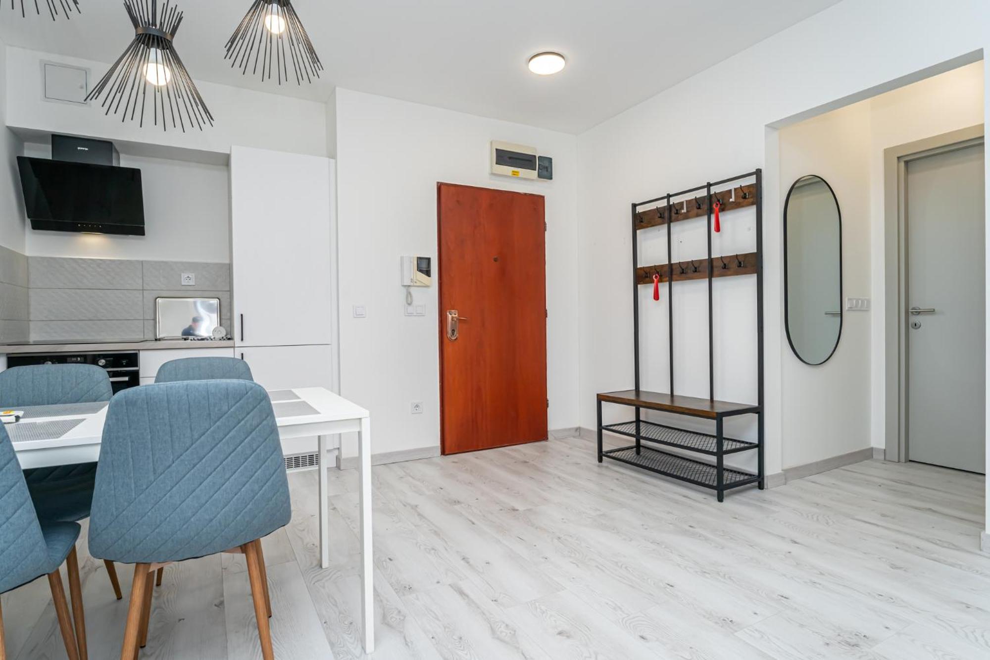 Luxy Hollo Gozsdu Court Budapeszt