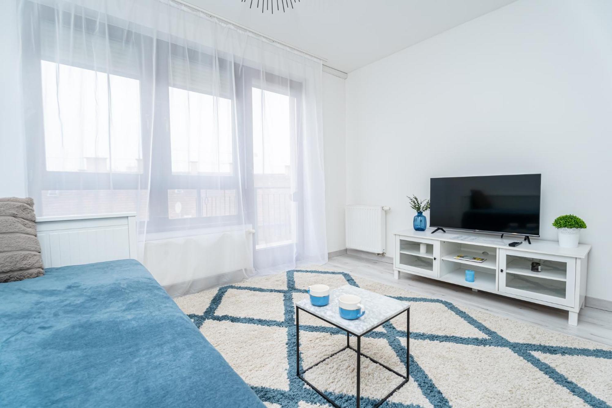Luxy Hollo Gozsdu Court Apartament